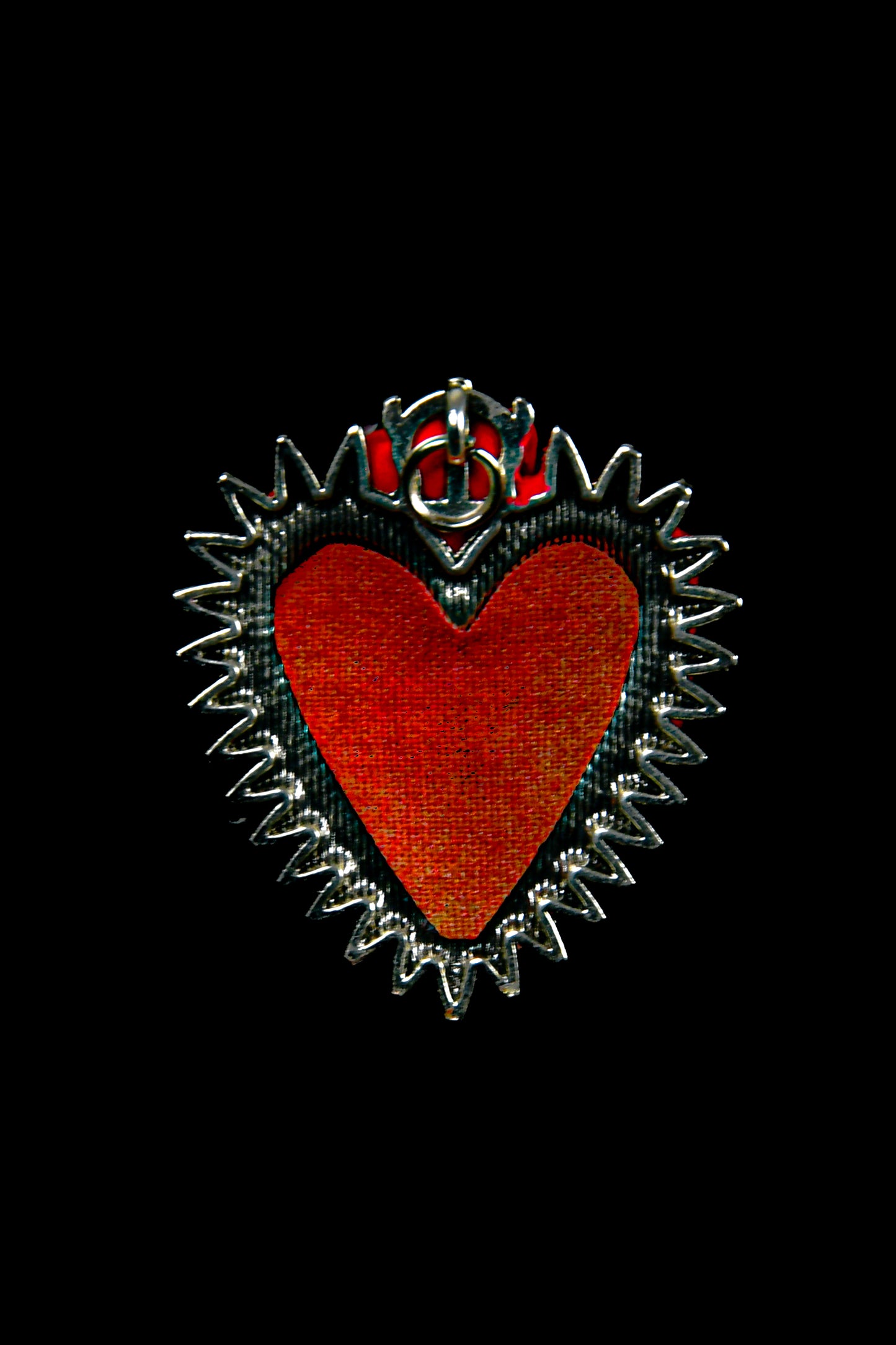 "Heartline" Pendant – Enif Exclusive