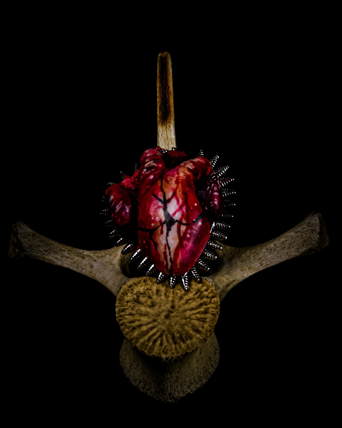 "Heartline" Pendant – Enif Exclusive