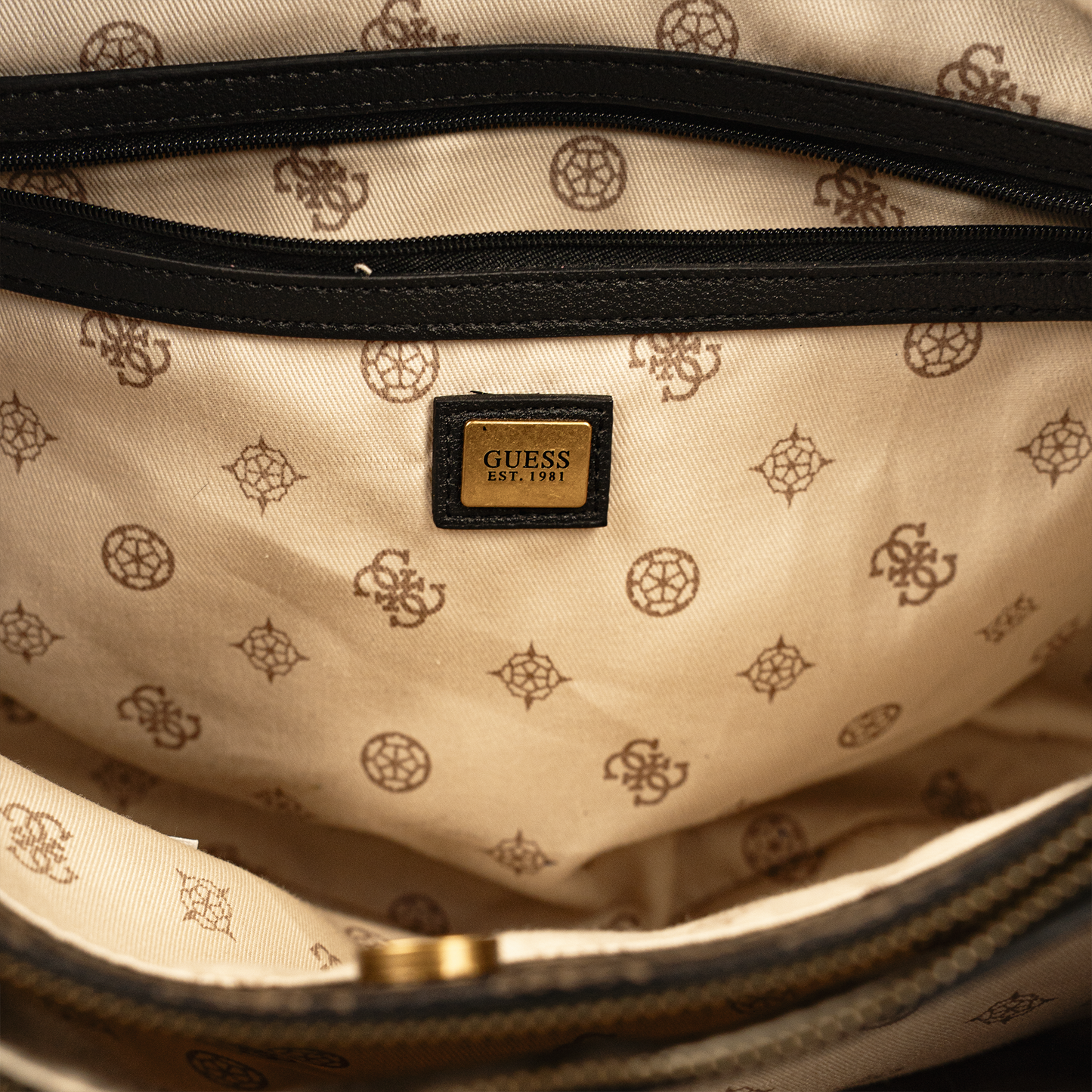 The persistence of Enif